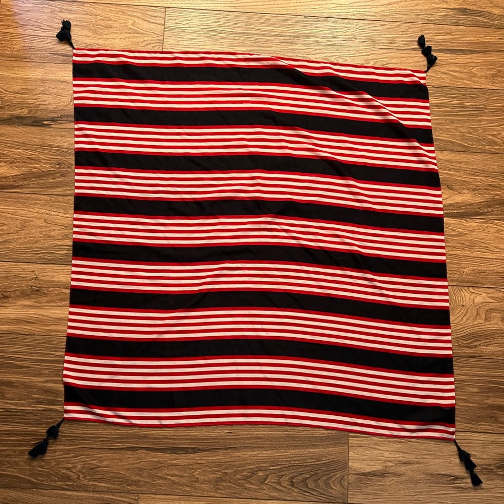 Abercrombie & Fitch scarf